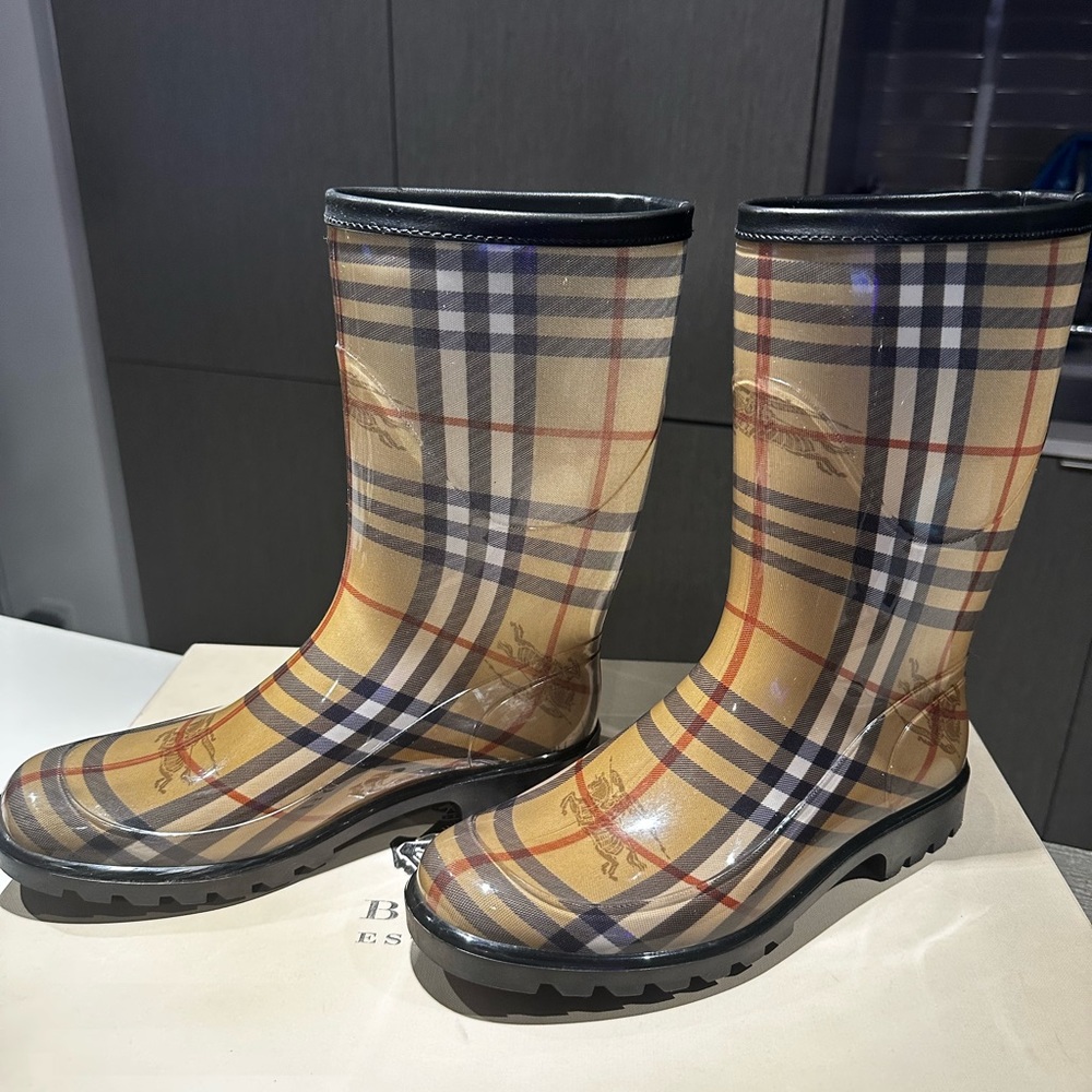 Burberry Haymarket Check Rubber Rain Boot AUTHENTIC